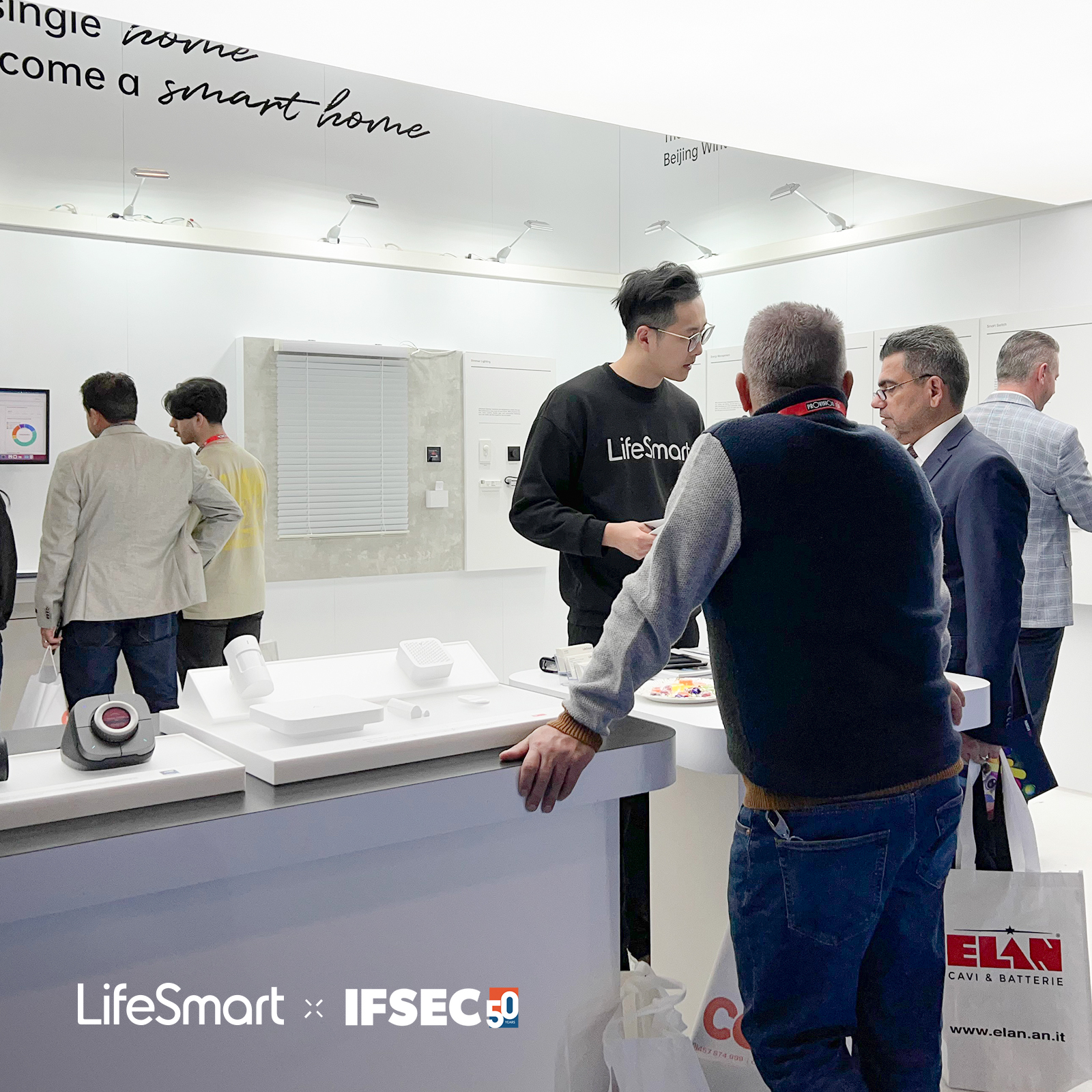 LifeSmart Wows Visitors with Cutting-Edge Smart Home Solutions at IFSEC 2023