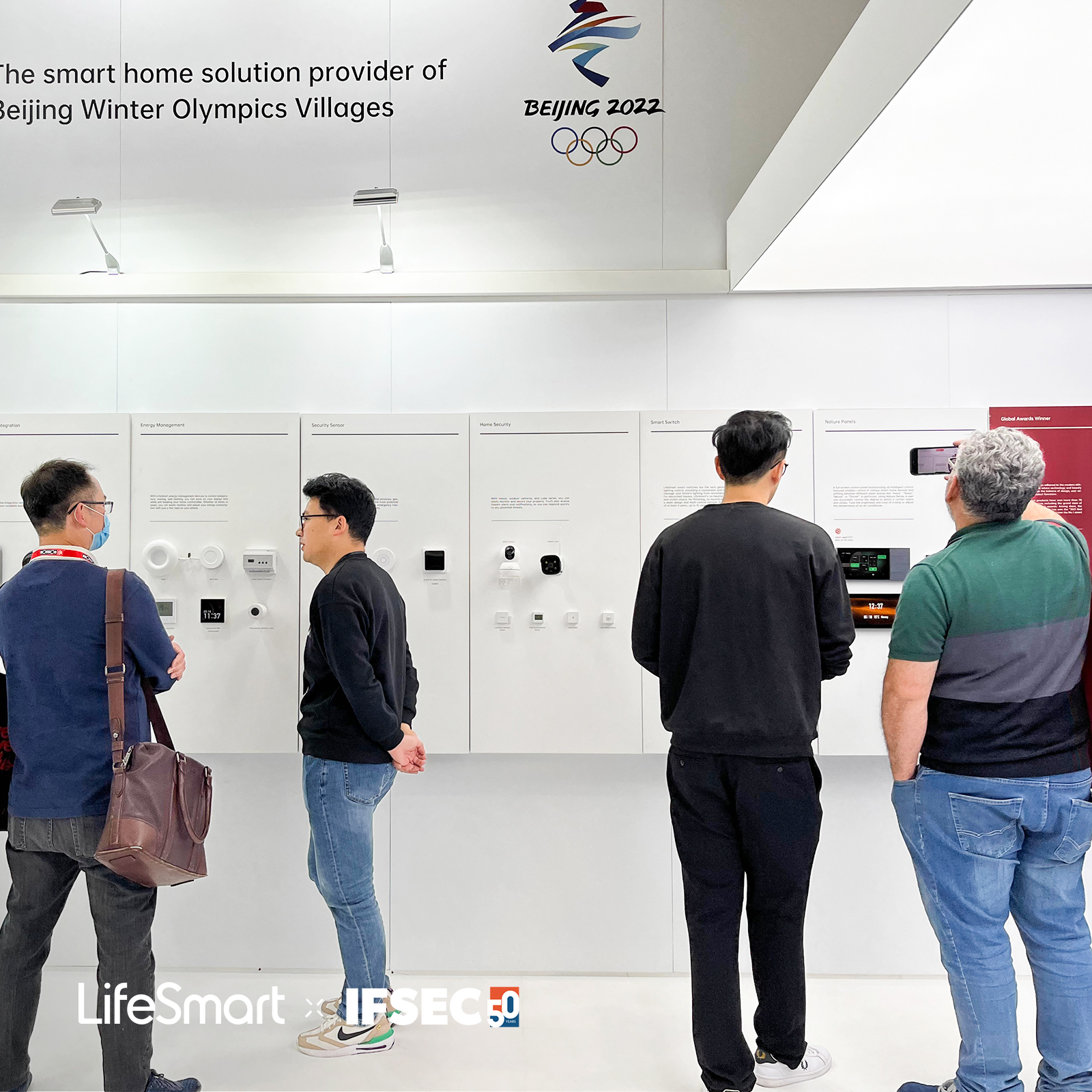 LifeSmart Wows Visitors with Cutting-Edge Smart Home Solutions at IFSEC 2023